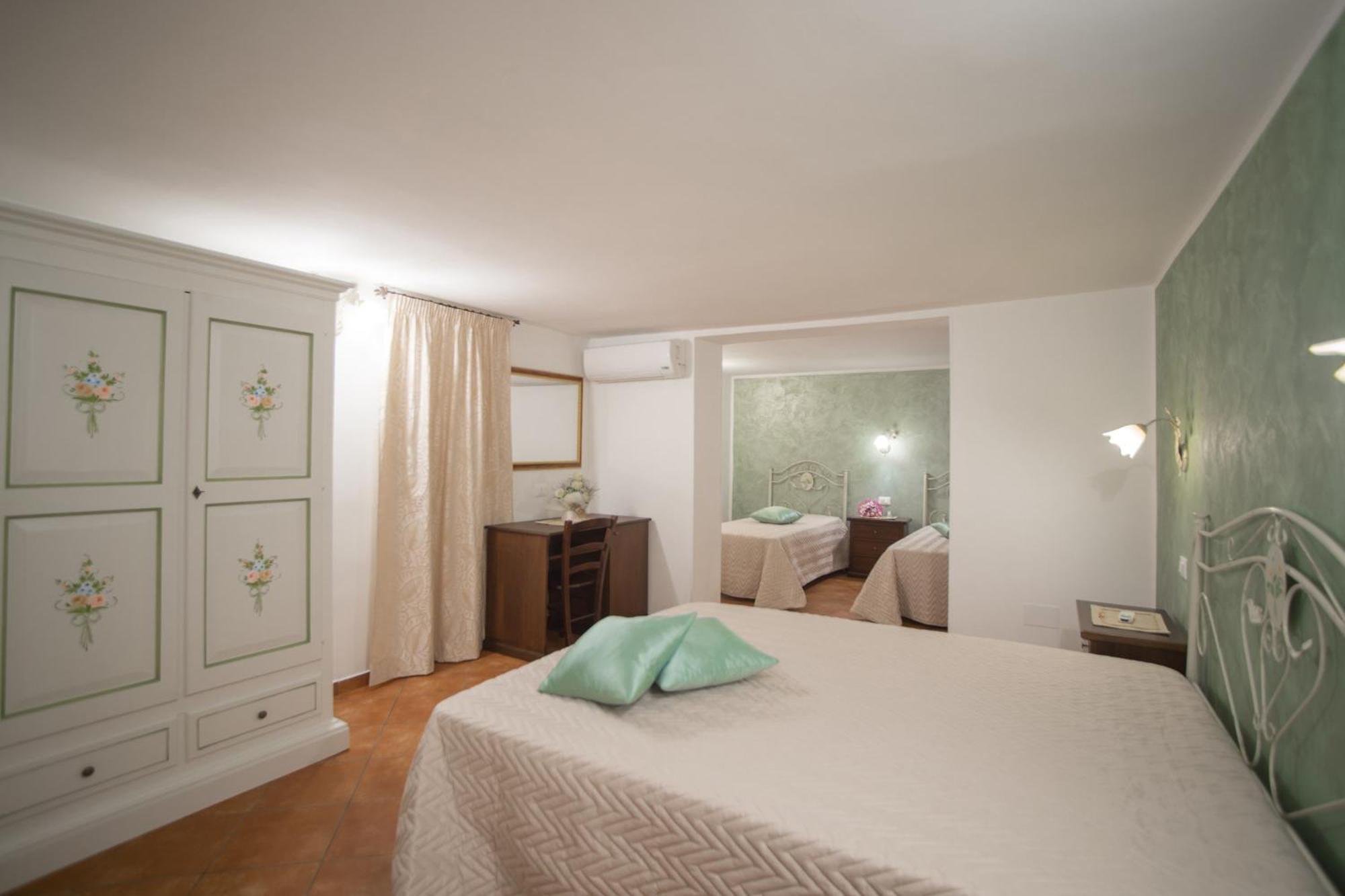 Corte Dell'Immacolata Al Mare 玛丽娜迪曼卡维萨 外观 照片